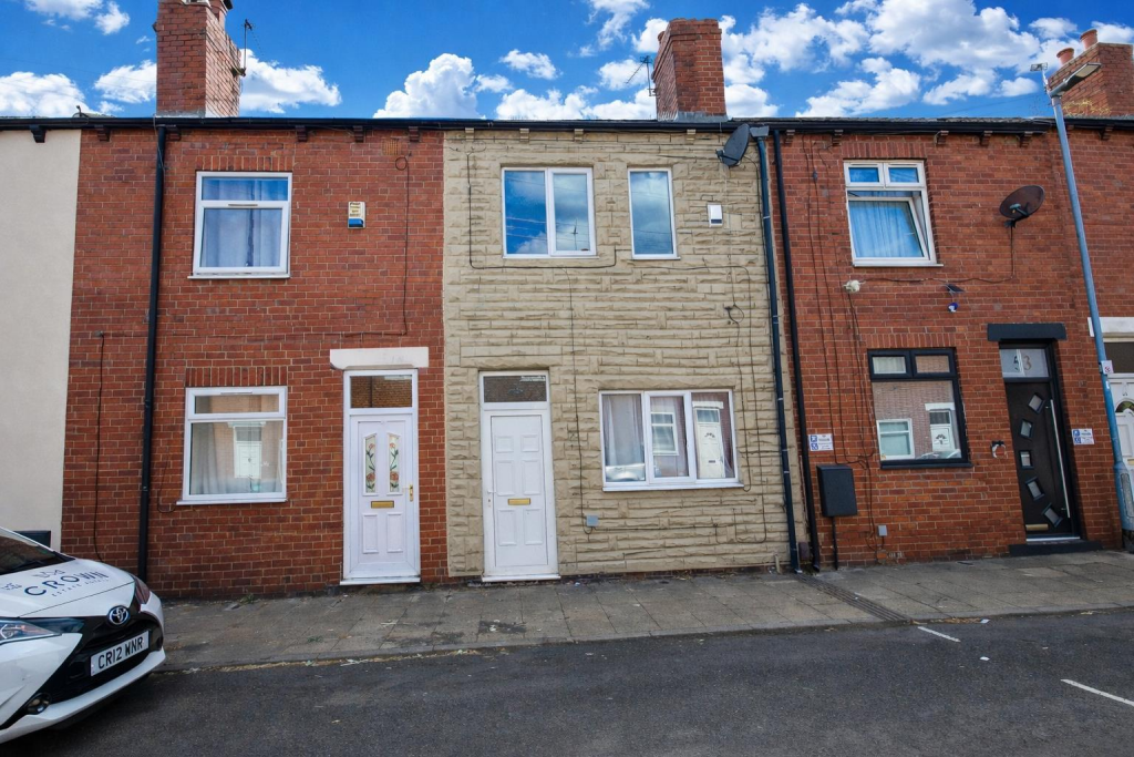 3 bed Mid Terraced House for rent in Castleford. From Castle Dwellings Ltd - Castleford 3 bed Mid Terraced House for rent in Castleford. From Castle Dwellings Ltd - Castleford