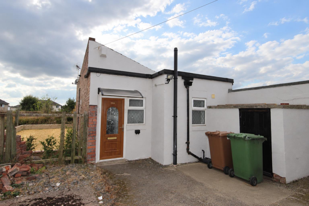 1 bed Detached bungalow for rent in Fitzwilliam. From Castle Dwellings Ltd - Castleford 1 bed Detached bungalow for rent in Fitzwilliam. From Castle Dwellings Ltd - Castleford