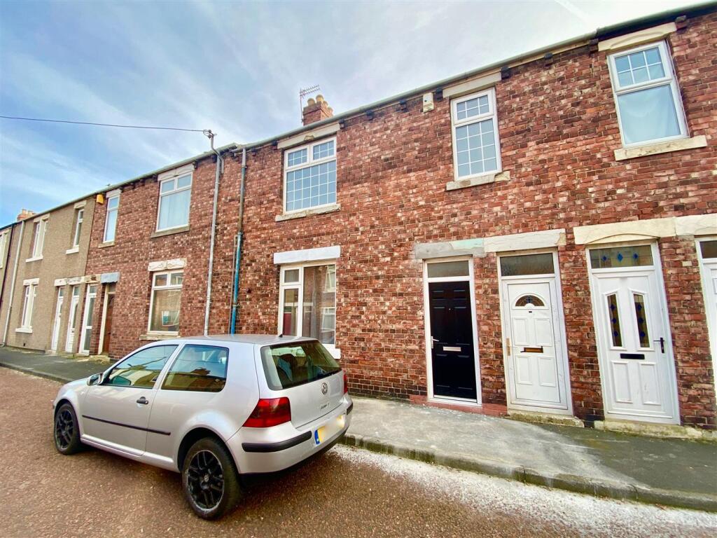 2 bed Apartment for rent in Chester-le-Street. From Carousel Estate Agents - Gateshead