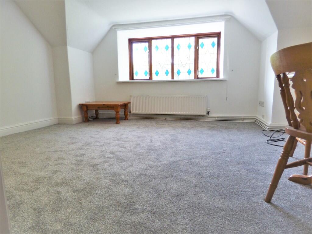 2 bed Apartment for rent in Gatley. From Craven & Company - Sale