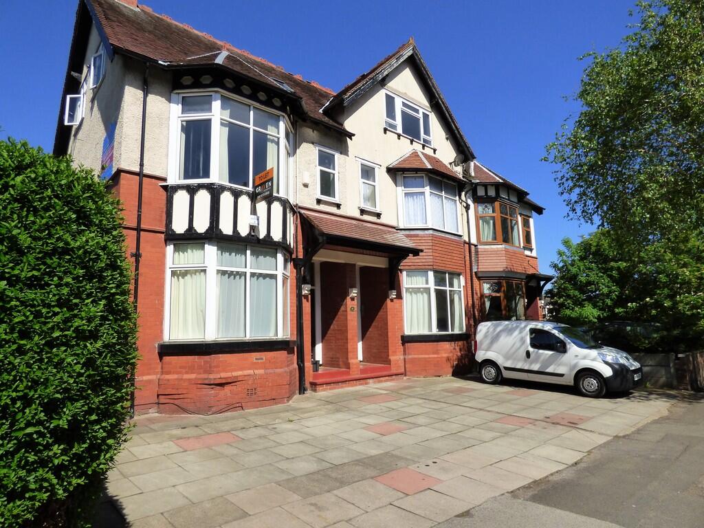 2 bed 1st Floor Flat for rent in Sale. From Craven & Company - Sale