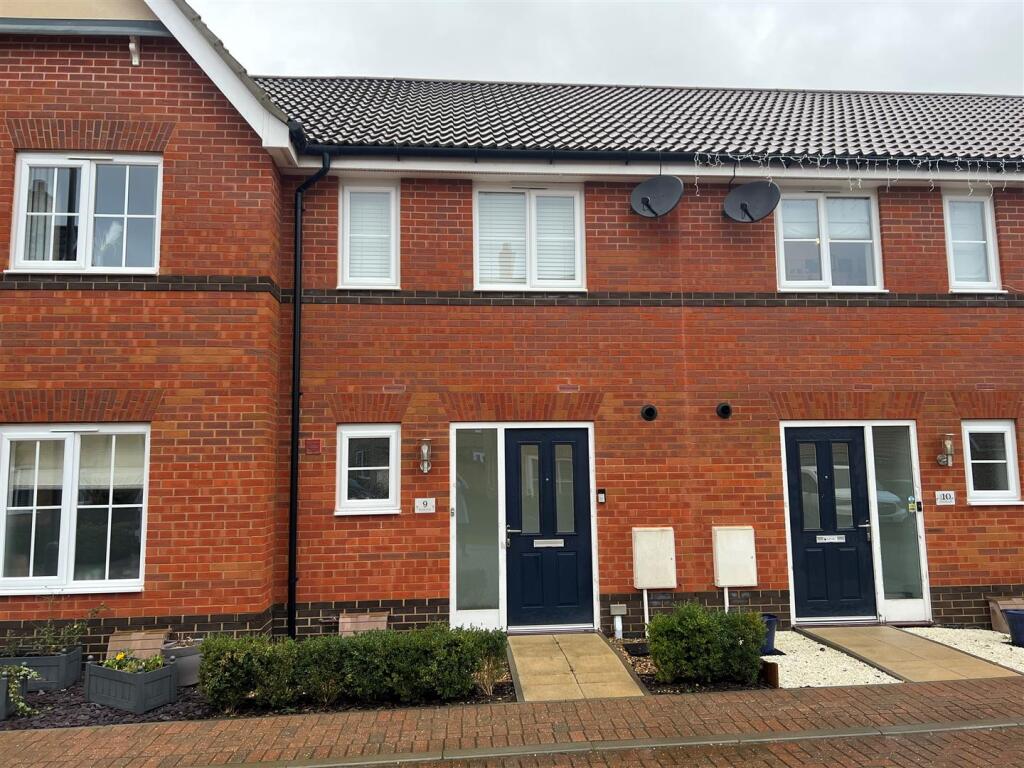 2 bed Mid Terraced House for rent in Drinkstone. From Goymour Homes - Bury St. Edmunds