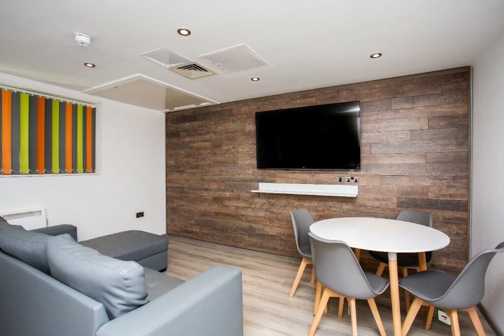 3 bed Apartment for rent in Sunderland. From Graysons Properties - Newcastle Upon Tyne