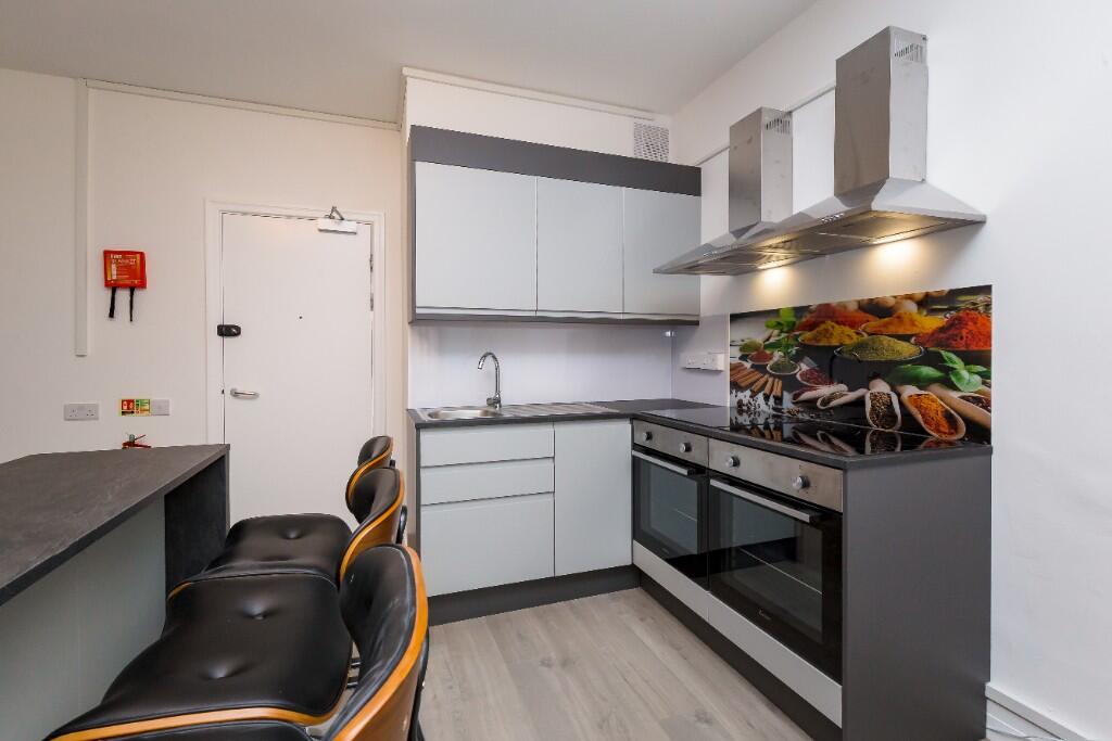 5 bed Apartment for rent in Newcastle upon Tyne. From Graysons Properties - Newcastle Upon Tyne 5 bed Apartment for rent in Newcastle upon Tyne. From Graysons Properties - Newcastle Upon Tyne