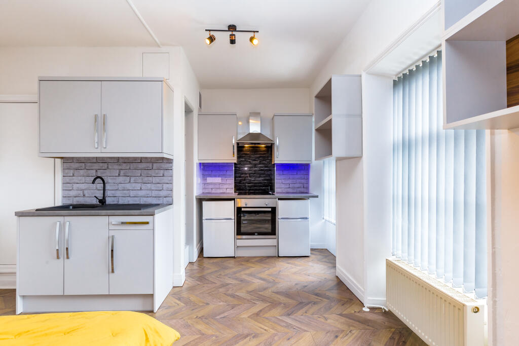 0 bed Studio for rent in Newcastle upon Tyne. From Graysons Properties - Newcastle Upon Tyne