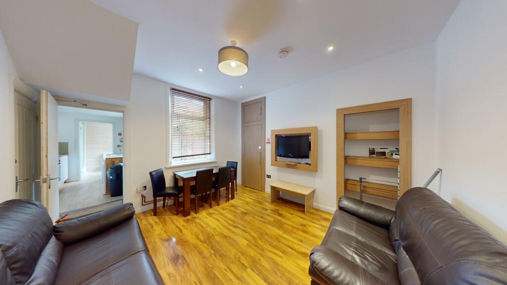 4 bed Detached for rent in Newcastle upon Tyne. From Graysons Properties - Newcastle Upon Tyne