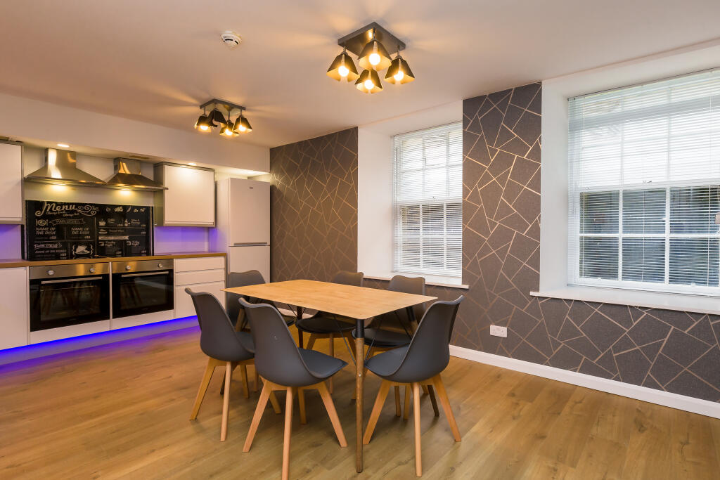 6 bed Apartment for rent in Newcastle upon Tyne. From Graysons Properties - Newcastle Upon Tyne