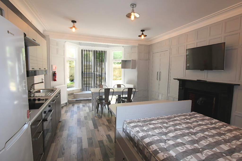 4 bed Studio for rent in Sunderland. From Graysons Properties - Newcastle Upon Tyne 4 bed Studio for rent in Sunderland. From Graysons Properties - Newcastle Upon Tyne