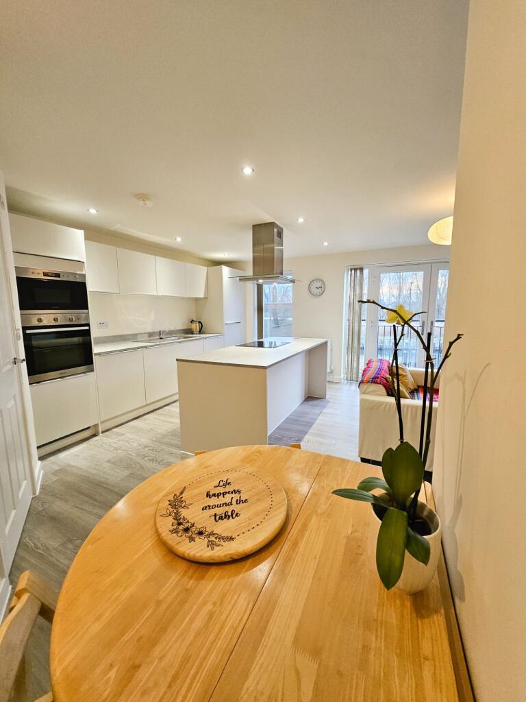 2 bed Apartment for rent in Warmsworth. From Kembles Estates - Doncaster