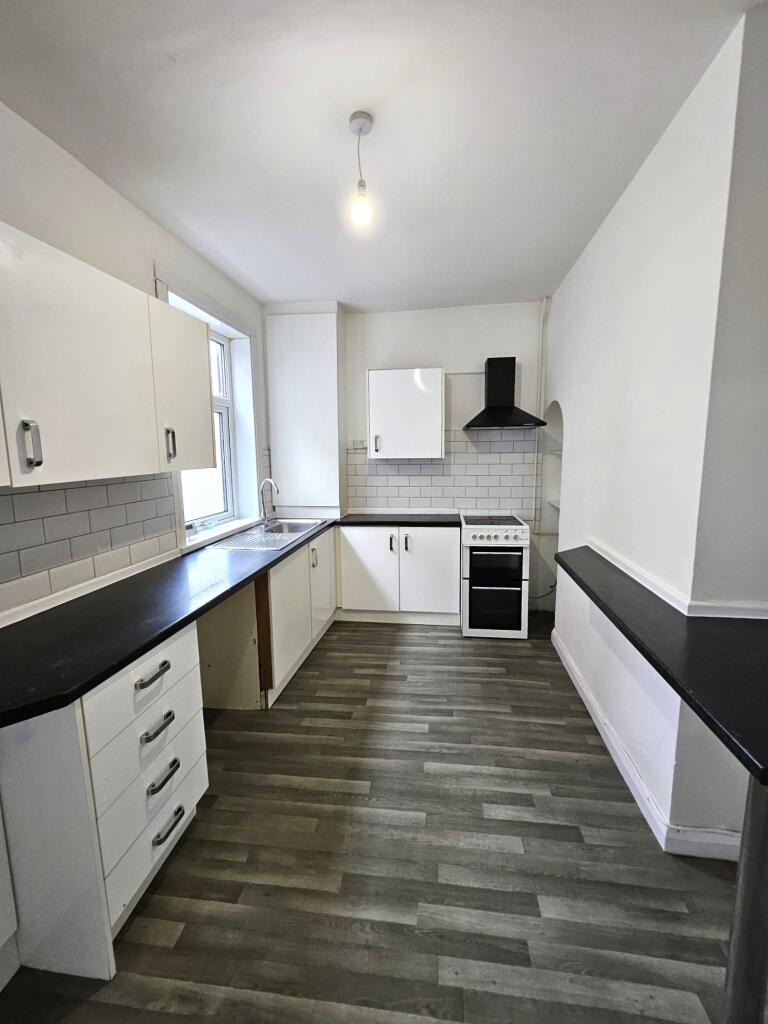 3 bed Mid Terraced House for rent in Warmsworth. From Kembles Estates - Doncaster