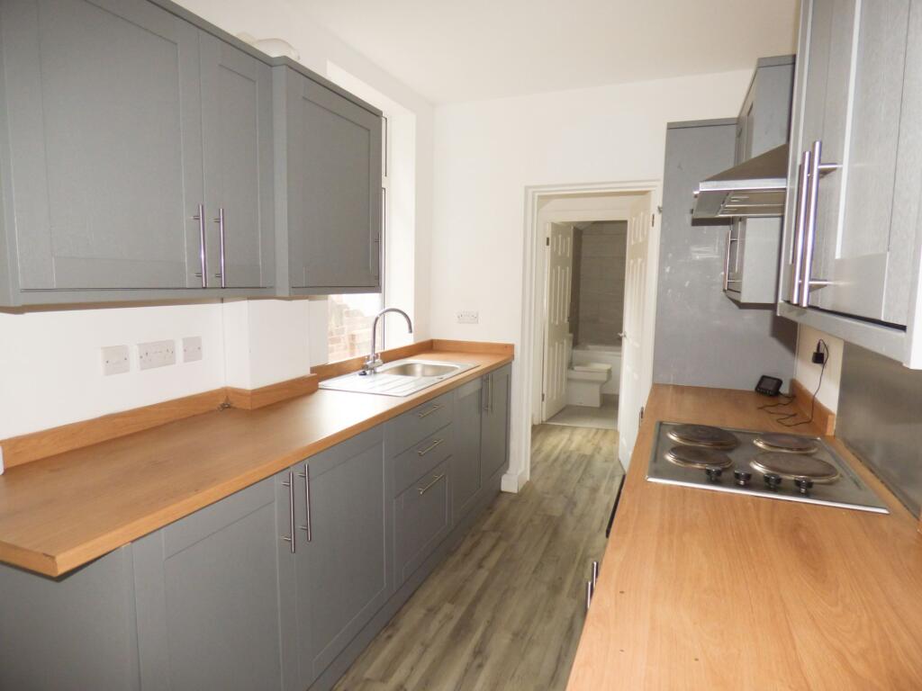 3 bed Mid Terraced House for rent in Doncaster. From Kembles Estates - Doncaster