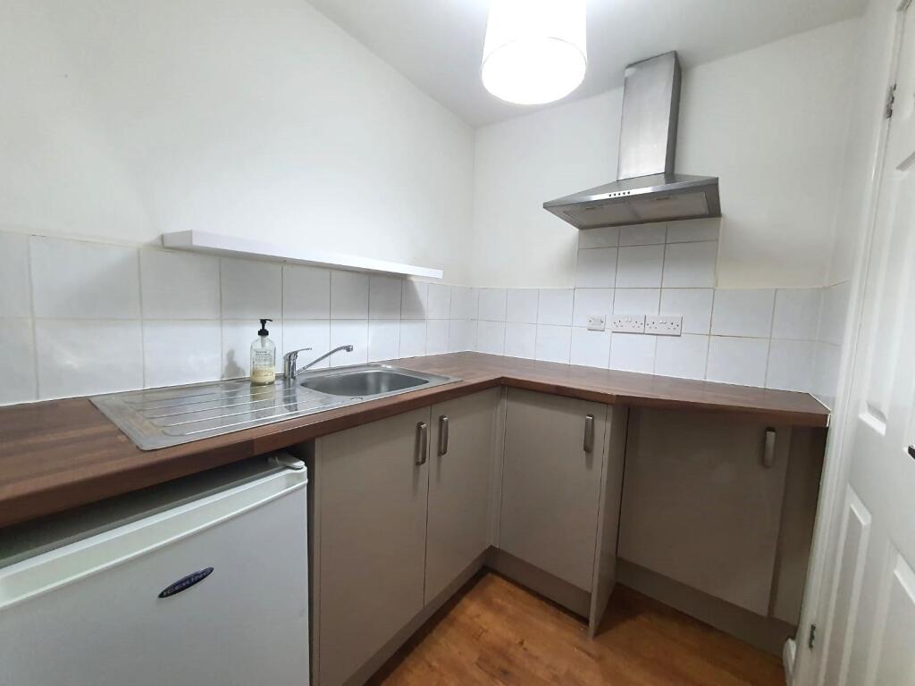 4 bed Studio for rent in Doncaster. From Kembles Estates - Doncaster