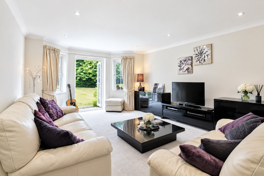 1 bed House (unspecified) for rent in Guildford. From Castle Wildish - Hersham