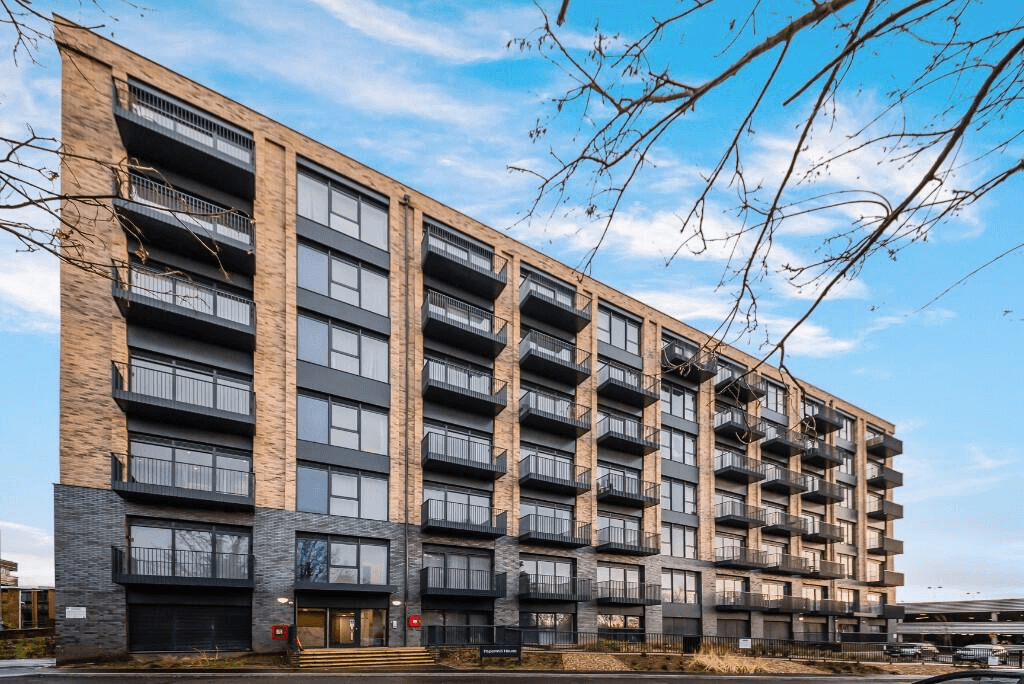 2 bed 1st Floor Flat for rent in Uxbridge. From Grand City Property - Papermill House 2 bed 1st Floor Flat for rent in Uxbridge. From Grand City Property - Papermill House