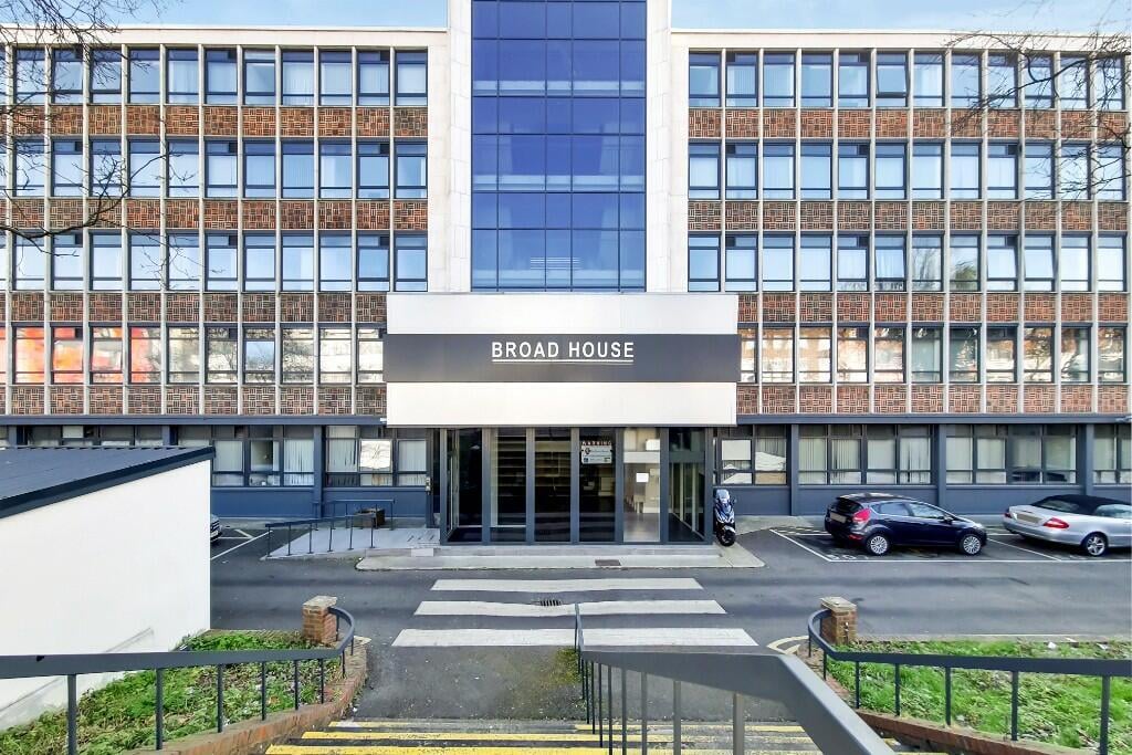 1 bed Apartment for rent in London. From Grand City Property - Broad House