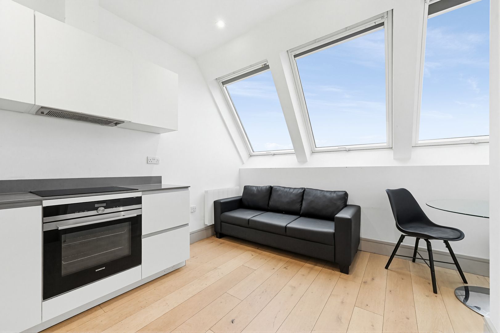 2 bed Not Specified for rent in London. From Grand City Property - Broad House
