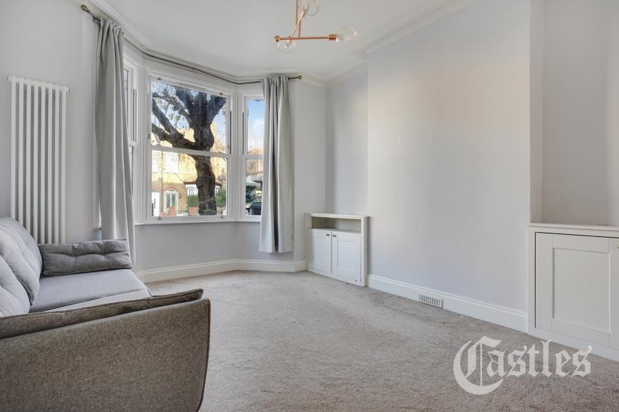 3 bed Mid Terraced House for rent in Wood Green. From Castles Estate Agents - Edmonton - Sales