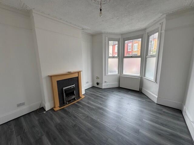 2 bed Mid Terraced House for rent in Edmonton. From Castles Estate Agents - Edmonton - Sales