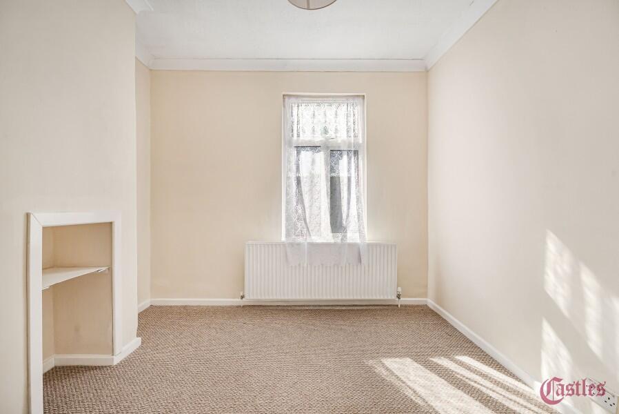 3 bed Mid Terraced House for rent in Edmonton. From Castles Estate Agents - Edmonton - Sales