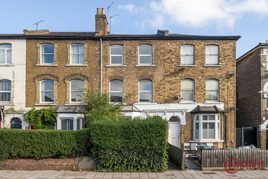 1 bed 1st Floor Flat for rent in Hornsey. From Castles Estate Agents - Crouch End