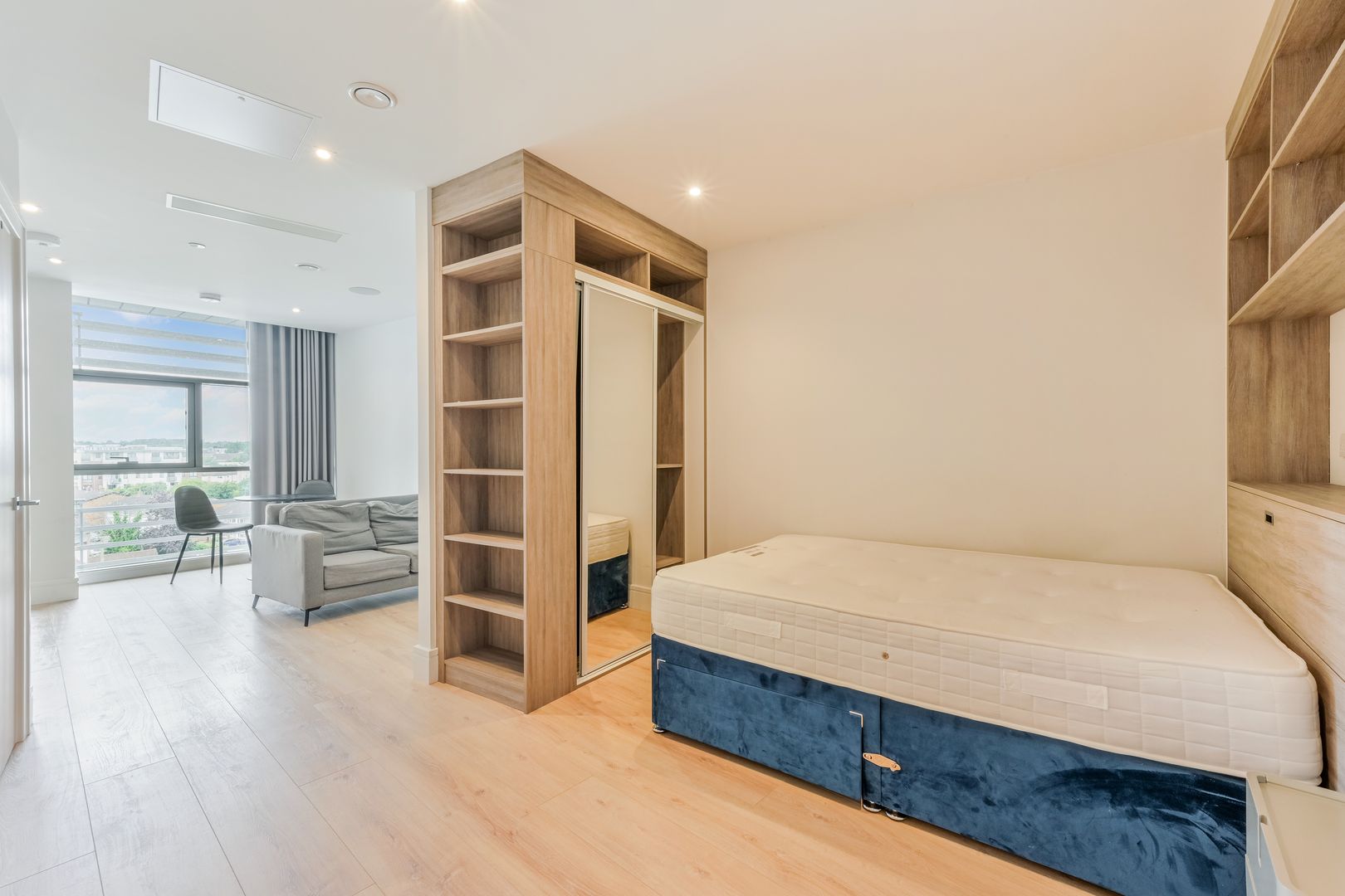0 bed Studio for rent in Addlestone. From Grand City Property - Aviator House