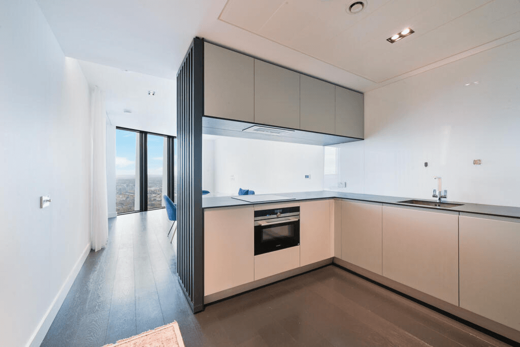 2 bed 1st Floor Flat for rent in London. From Grand City Property - Amory Tower 2 bed 1st Floor Flat for rent in London. From Grand City Property - Amory Tower
