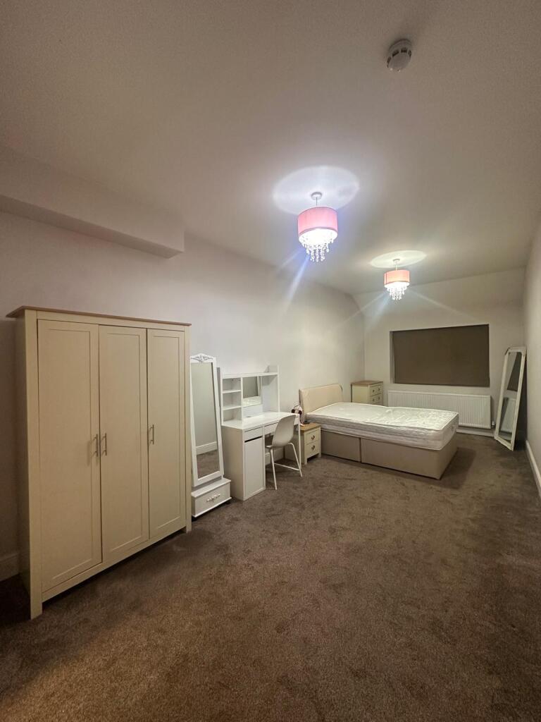 1 bed House Share for rent in Ilford. From Century 21 Goodmayes - Ilford