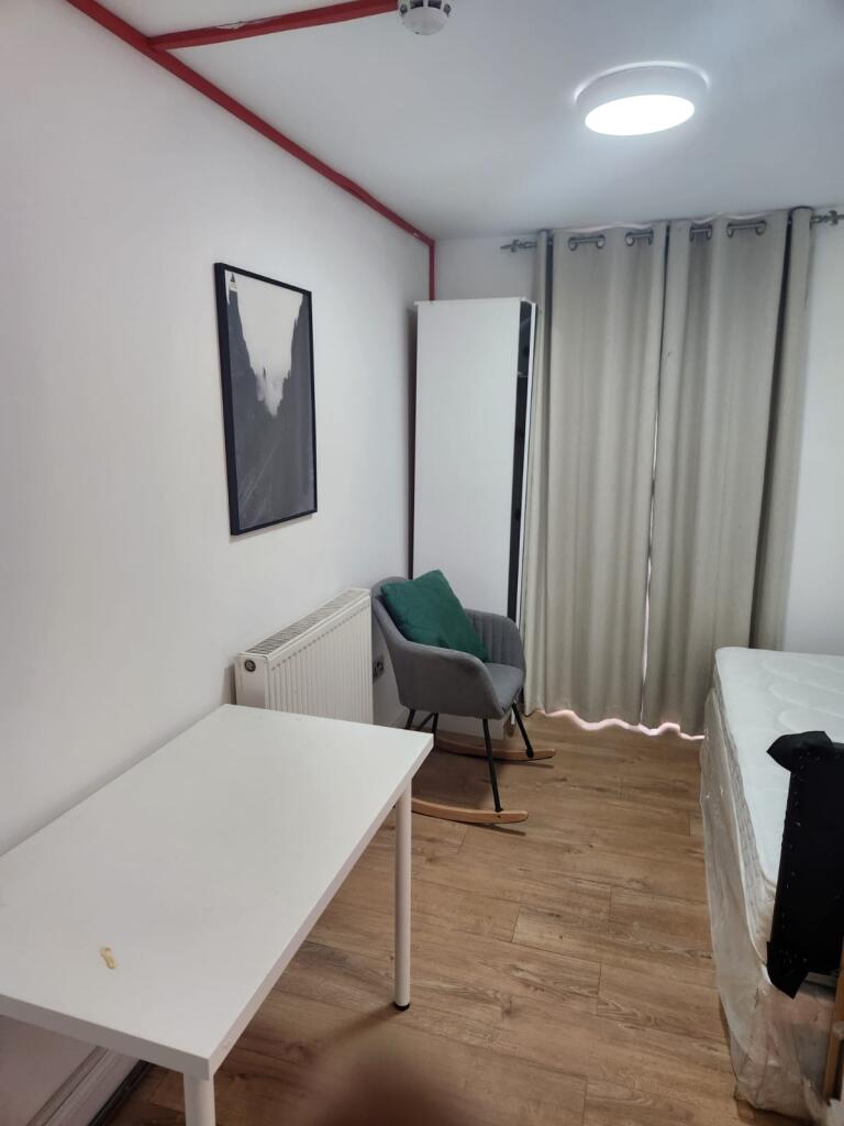 1 bed House Share for rent in Woodford. From Century 21 Goodmayes - Ilford