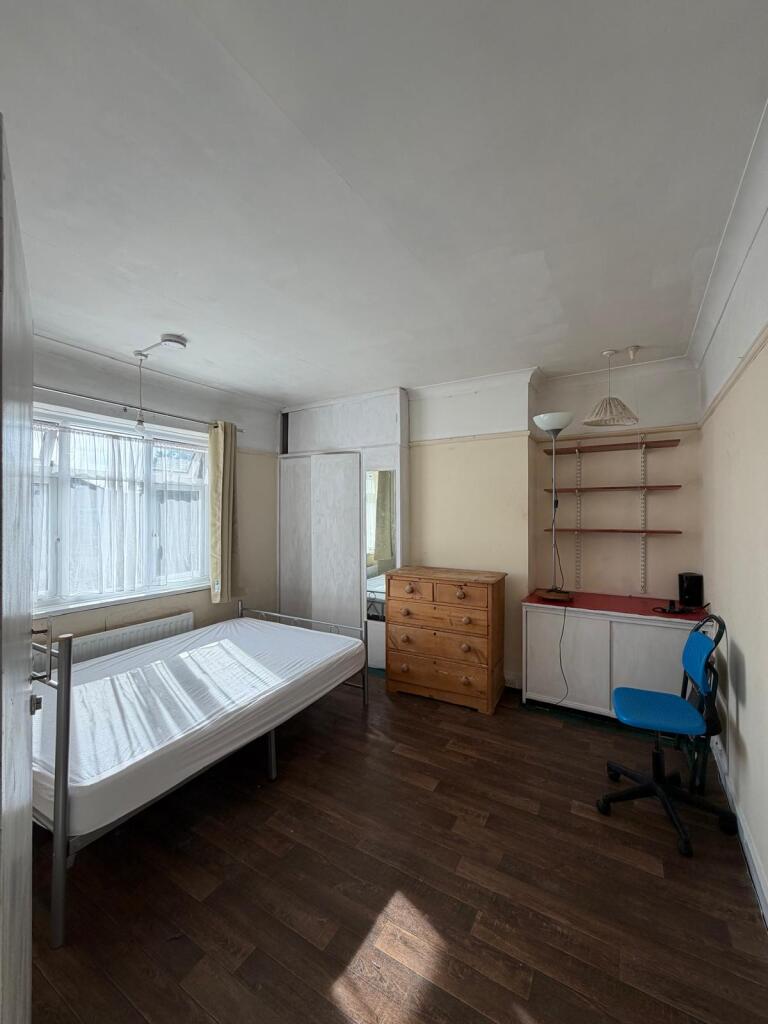 1 bed House Share for rent in Ilford. From Century 21 Goodmayes - Ilford 1 bed House Share for rent in Ilford. From Century 21 Goodmayes - Ilford