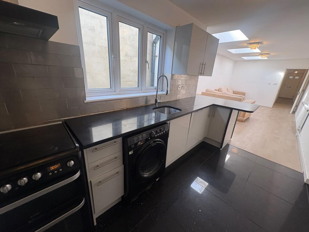 3 bed Apartment for rent in Hornchurch. From Century 21 Goodmayes - Ilford 3 bed Apartment for rent in Hornchurch. From Century 21 Goodmayes - Ilford