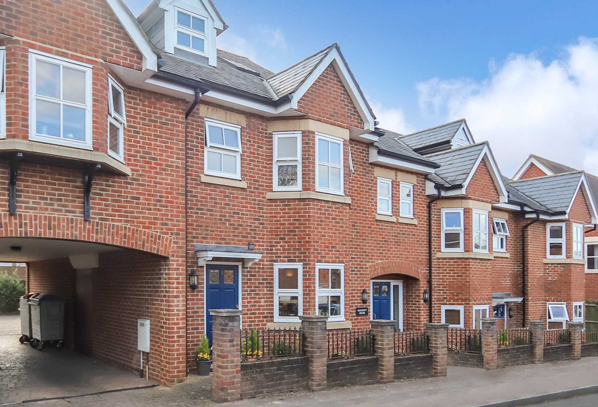 2 bed Apartment for rent in Tring. From Cesare & Co - Residential Sales 2 bed Apartment for rent in Tring. From Cesare & Co - Residential Sales