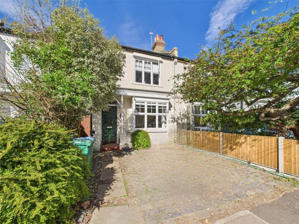 4 bed Semi Detached for rent in Hampton. From Chase Buchanan - Hampton Hill Office