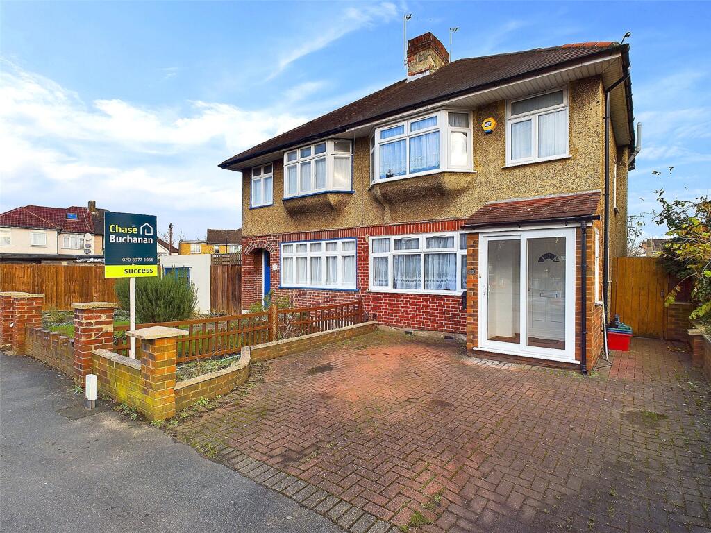 3 bed Semi Detached for rent in Feltham. From Chase Buchanan - Hampton Hill Office 3 bed Semi Detached for rent in Feltham. From Chase Buchanan - Hampton Hill Office