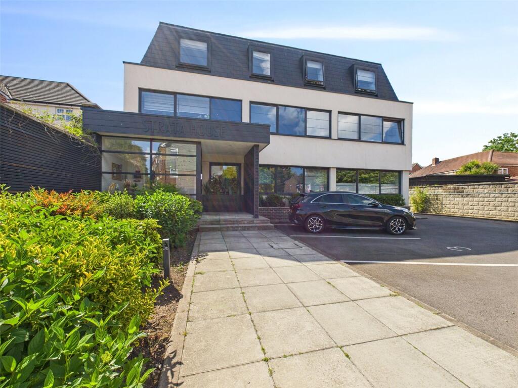 1 bed Apartment for rent in Sunbury. From Chase Buchanan - Hampton Hill Office