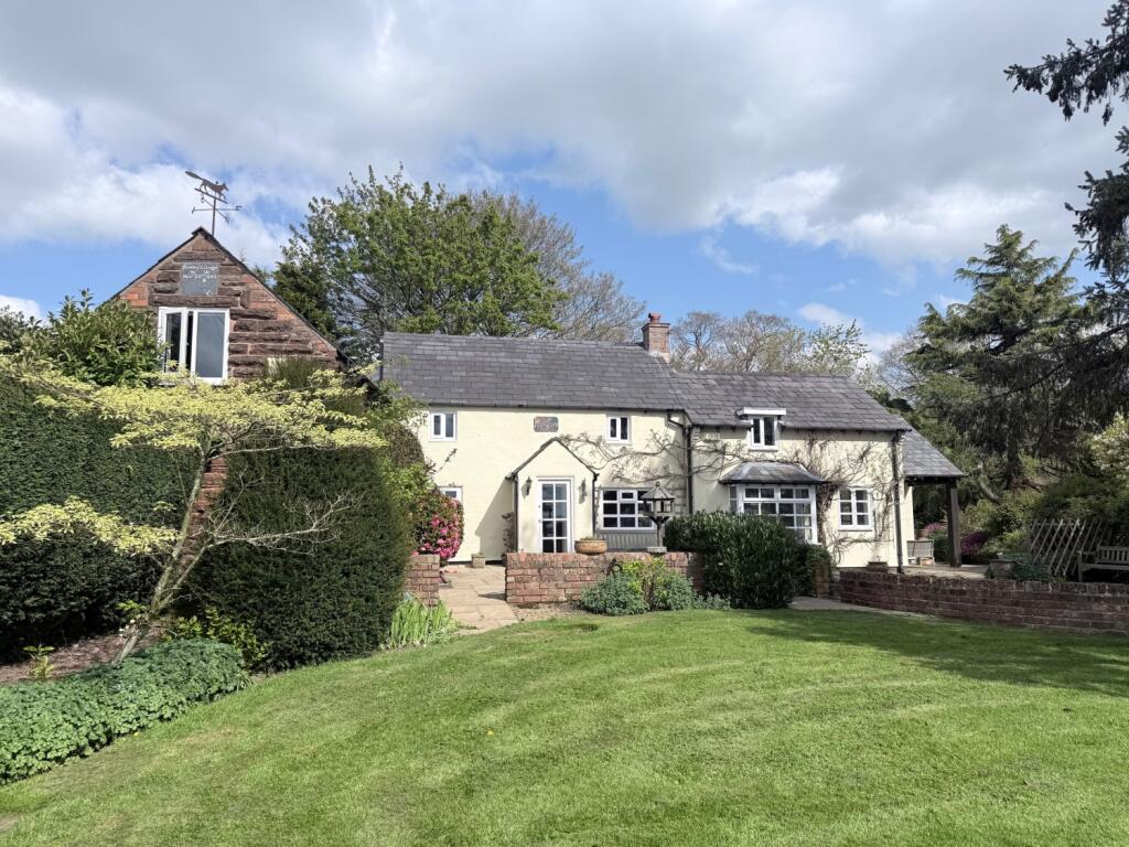 4 bed Detached for rent in Utkinton. From Cheshire Lamont - Nantwich