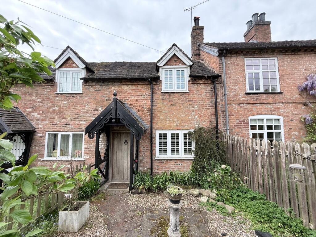 3 bed Cottage for rent in Acton. From Cheshire Lamont - Nantwich