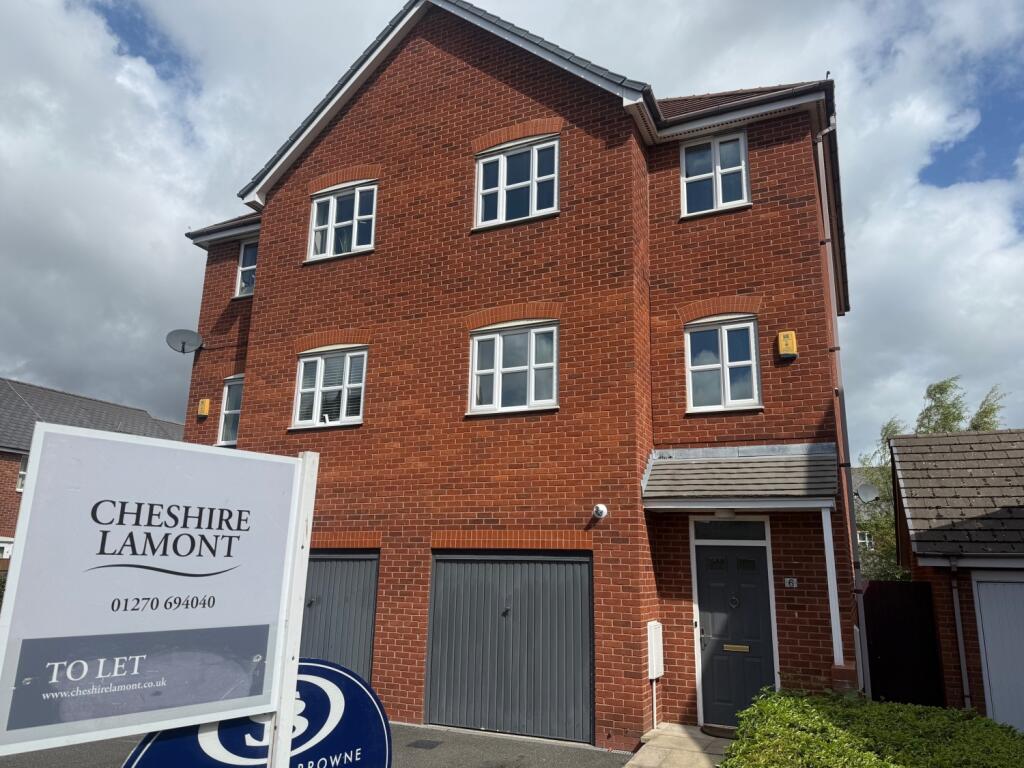 4 bed Town House for rent in Balterley Heath. From Cheshire Lamont - Nantwich