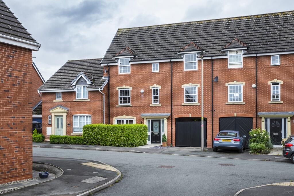 4 bed Town House for rent in Nantwich. From Cheshire Lamont - Nantwich 4 bed Town House for rent in Nantwich. From Cheshire Lamont - Nantwich