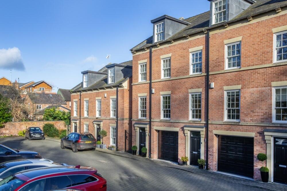 4 bed Town House for rent in Sound. From Cheshire Lamont - Nantwich 4 bed Town House for rent in Sound. From Cheshire Lamont - Nantwich