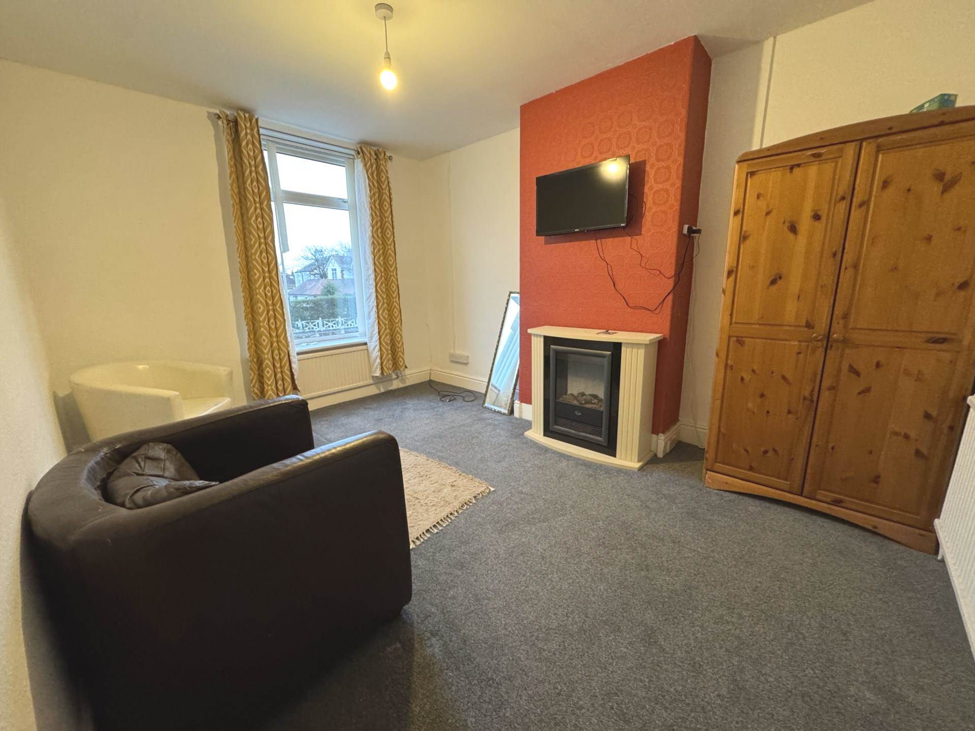 2 bed 1st Floor Flat for rent in Thornton Cleveleys. From Christie King Estate Agents