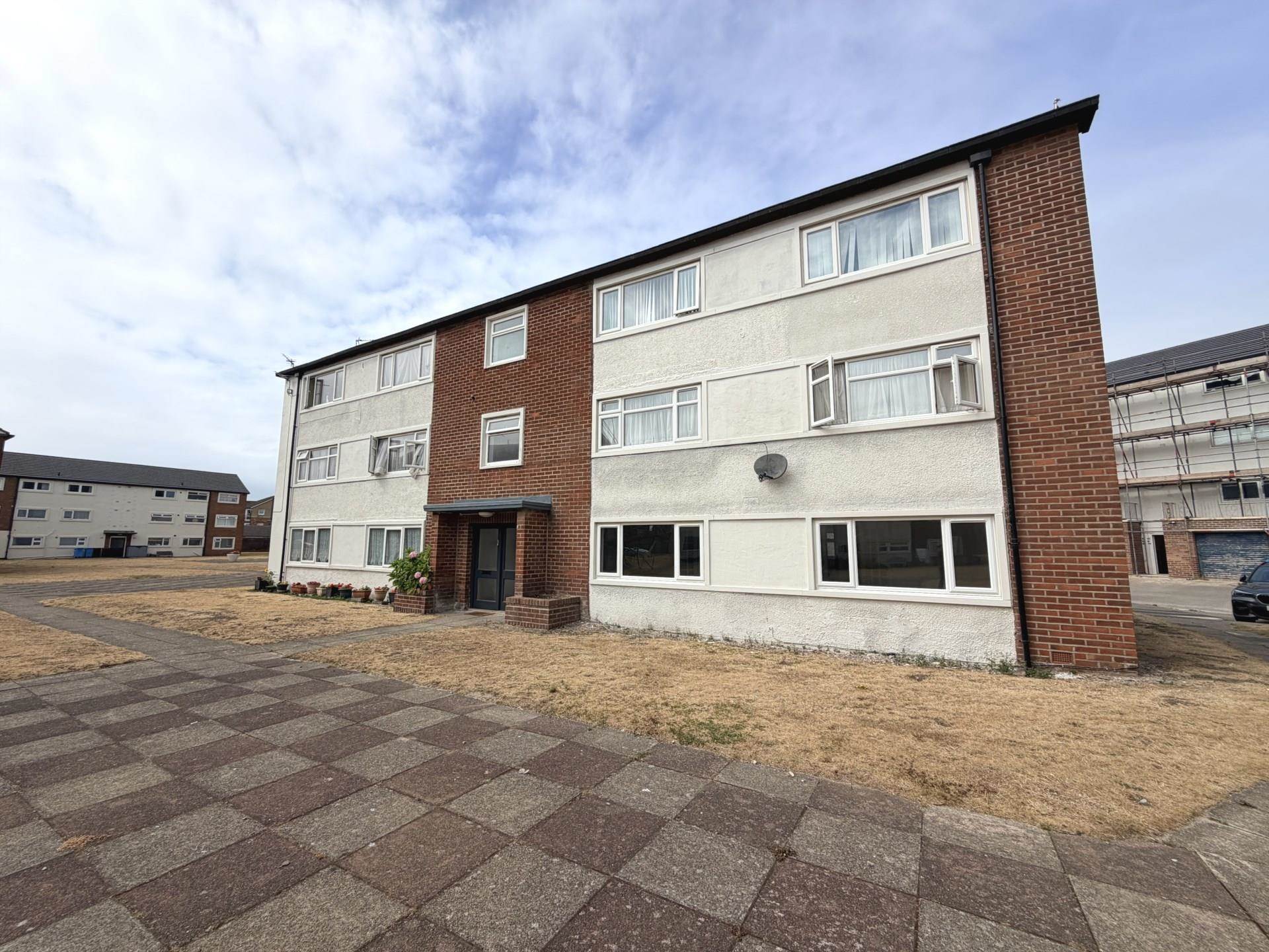 2 bed 1st Floor Flat for rent in Lytham St Anne's. From Christie King Estate Agents