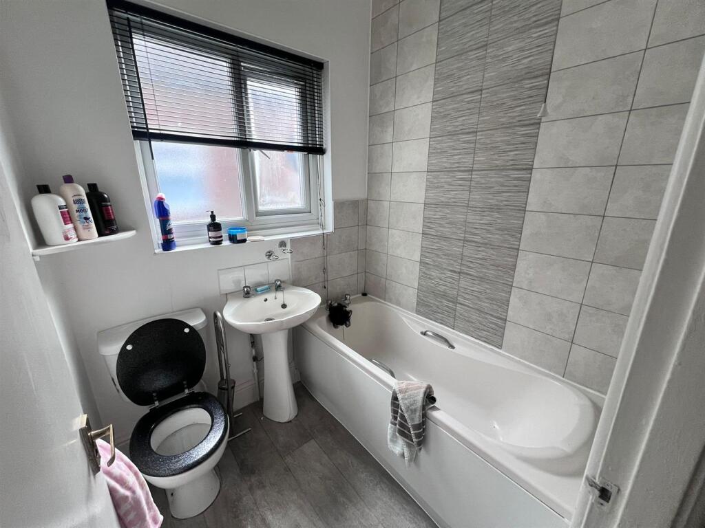 3 bed Apartment for rent in Portsmouth. From Christies - Southsea