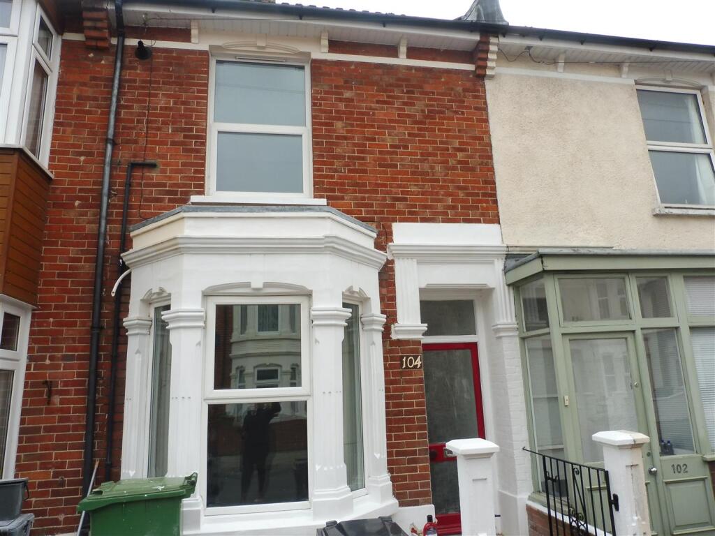 2 bed Mid Terraced House for rent in Portsmouth. From Christies - Southsea