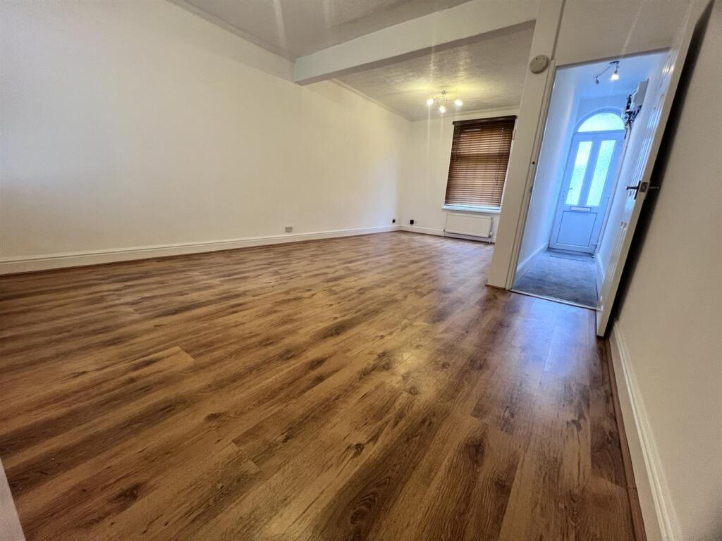 2 bed Mid Terraced House for rent in Portsmouth. From Christies - Southsea