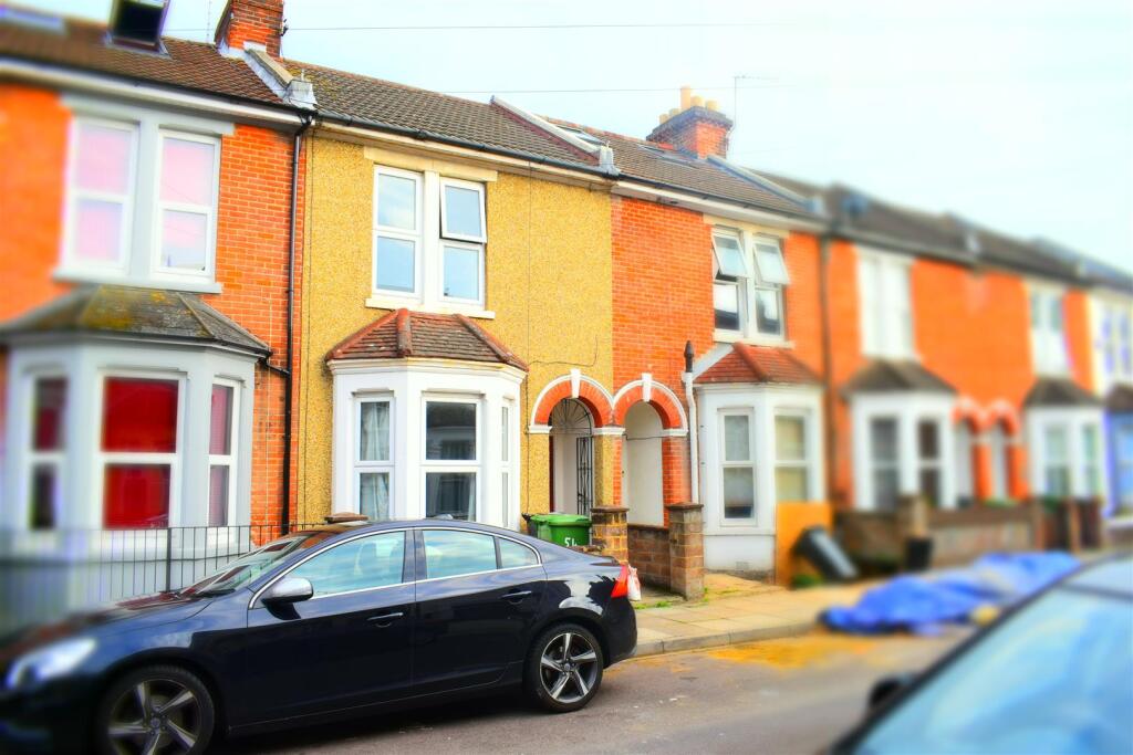 4 bed Mid Terraced House for rent in Portsmouth. From Christies - Southsea