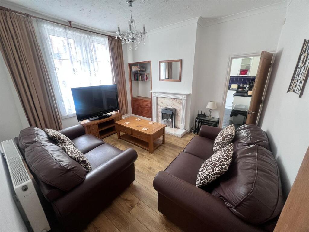 4 bed End of Terrace for rent in Portsmouth. From Christies - Southsea