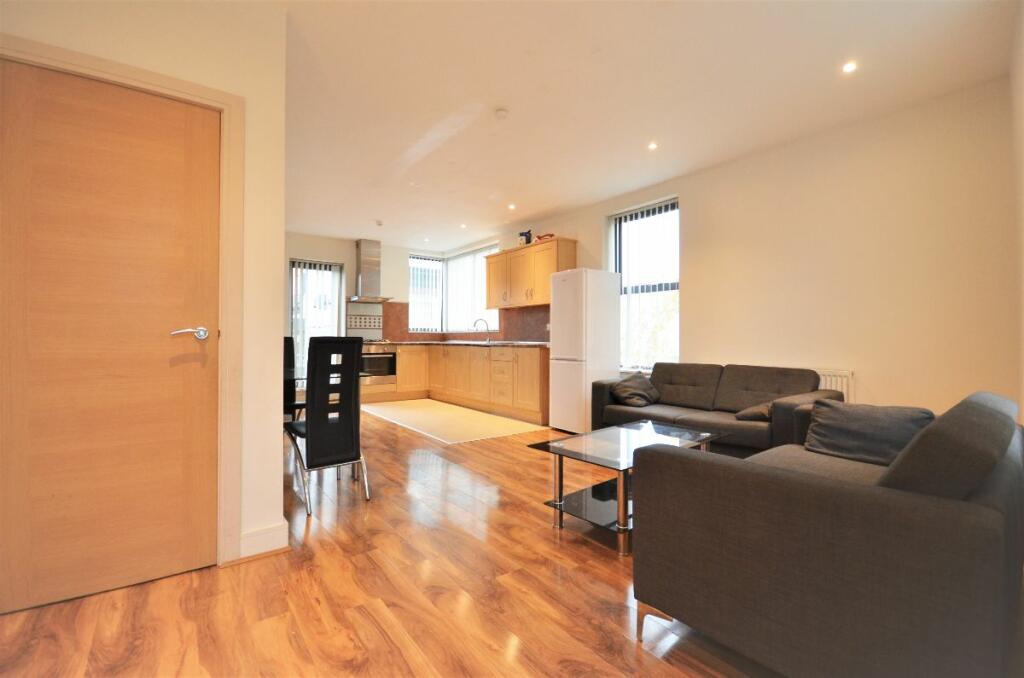 2 bed Flat for rent in Isleworth. From Citydeal Estates - London Ltd - Citydeal Estates