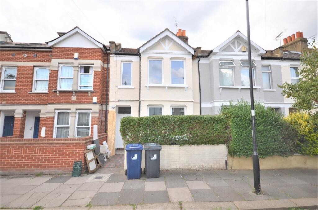 4 bed Mid Terraced House for rent in London. From Citydeal Estates - London