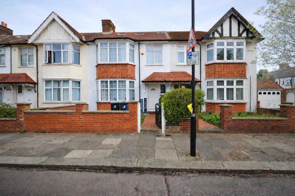 4 bed Mid Terraced House for rent in Acton. From Citydeal Estates - London