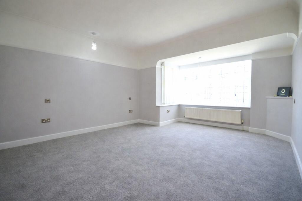 2 bed 1st Floor Flat for rent in London. From Citydeal Estates - London